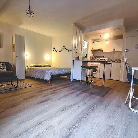Grand Studio Neuf Parking Privatif 3 Minutes Gare Au Calme Poitiers Exterior photo